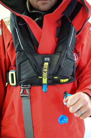 Spinlock Deckvest VITO Hammar 170N mit HRS System und Harness, schwarz